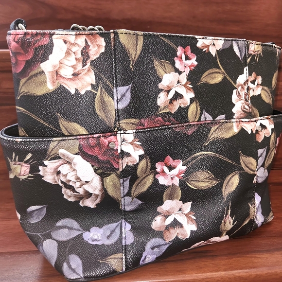 DANA BUCHMAN BLACK FLORAL CANVAS PURSE - Picture 3 of 8